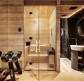 Luxury 3 Bedroom Villa with Jacuzzi, Sauna and Gym in Dubrovnik Old Town, Sleeps 6